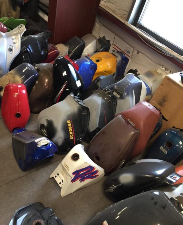 Gas/Fuel Tank - Image 2
